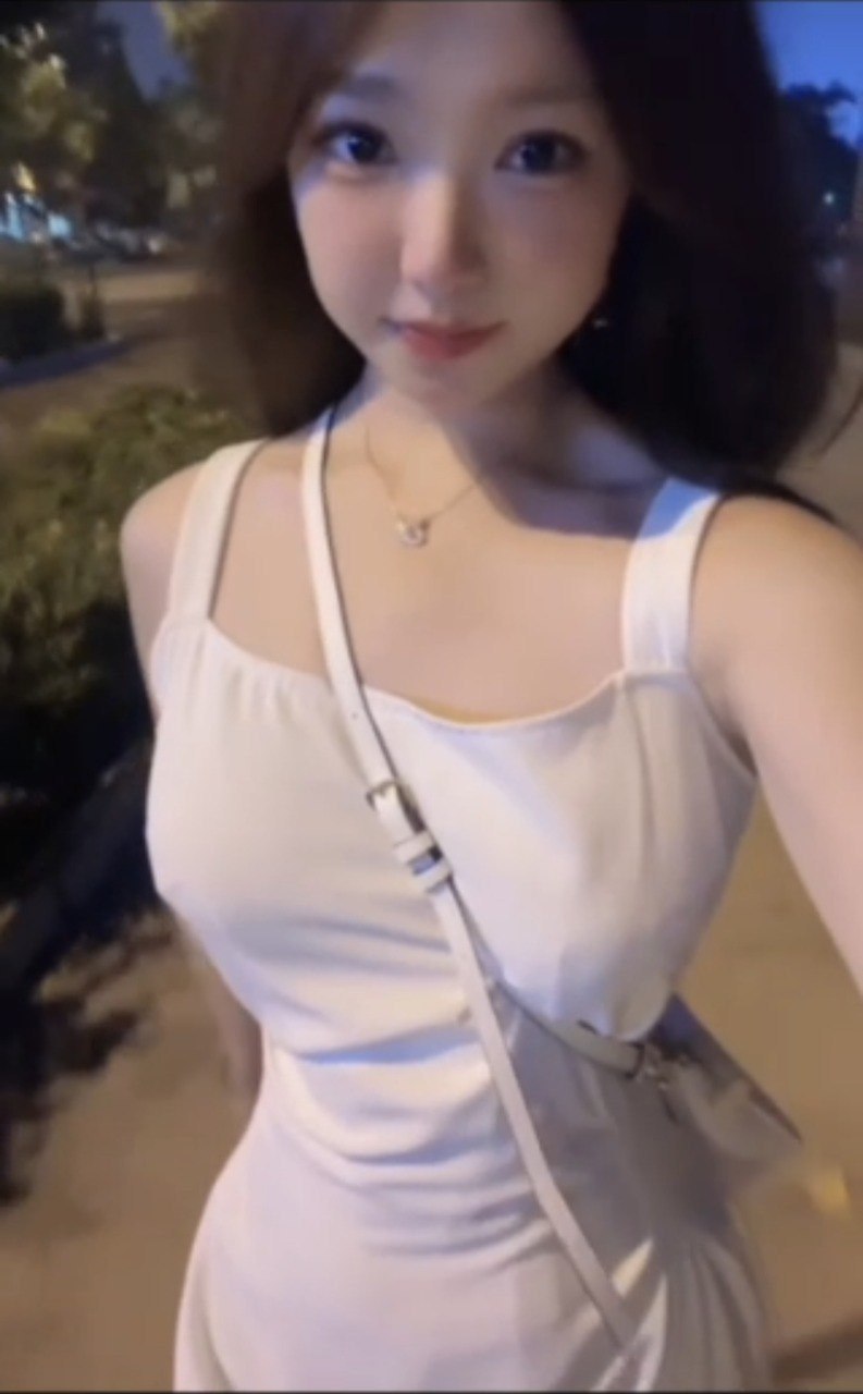 1A7EFD06-00B9-4A08-B3E1-8D6890E04B89.jpeg